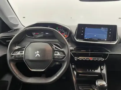 Photo 21 Peugeot 208  PureTech 100 S&S BVM6