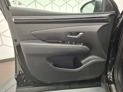 Photo 25 Hyundai Tucson  1.6 T-GDI 230 Hybrid BVA6