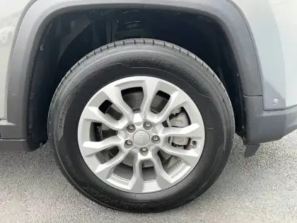 Photo 31 Jeep Compass  1.3 GSE T4 190 ch PHEV AT6 4xe eAWD