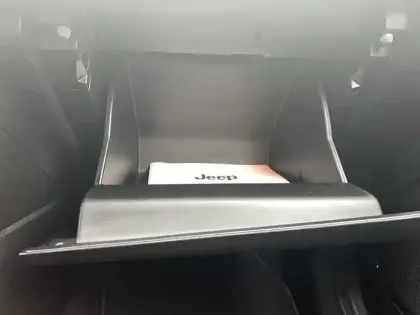 Photo 72 Jeep Compass  1.3 GSE T4 190 ch PHEV AT6 4xe eAWD