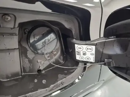 Photo 37 Renault Clio  E-Tech full hybrid 160 ch