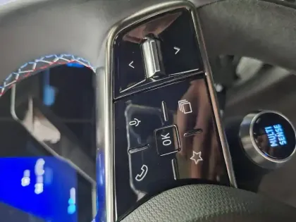 Photo 28 Renault Clio  E-Tech full hybrid 160 ch