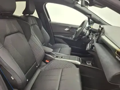 Photo 43 Renault Clio  E-Tech full hybrid 160 ch