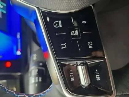 Photo 27 Renault Clio  E-Tech full hybrid 160 ch