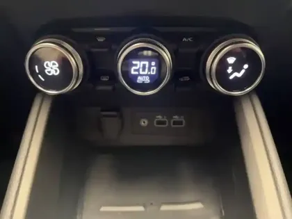 Photo 37 Mitsubishi Colt  1.0 MPI-T 91