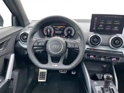 Photo 11 Audi Q2  35 TFSI 150 S tronic 7