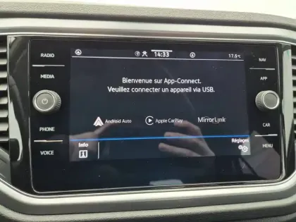 Photo 33 Volkswagen T-roc  1.0 TSI 110 Start/Stop BVM6