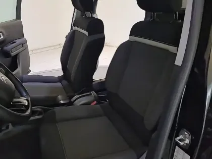 Photo 38 Citroën C3 Aircross  PureTech 110 S&S EAT6