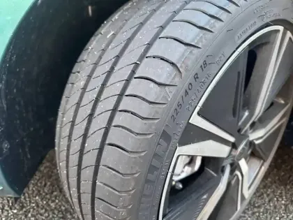 Photo 26 Peugeot 308  SW BlueHDi 130ch S&S EAT8