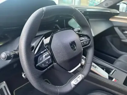 Photo 8 Peugeot 308  SW BlueHDi 130ch S&S EAT8