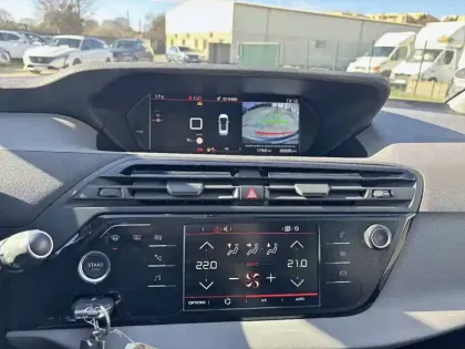 Photo 12 Citroën C4  Spacetourer PureTech 130 S&S