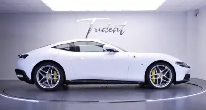 Photo 25 Ferrari Roma  V8 4.0 620ch