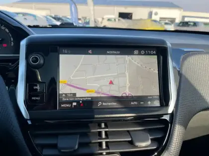 Photo 20 Peugeot 2008  110ch S&S BVM6