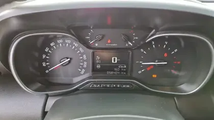 Photo 14 Citroën C3 Aircross  BlueHDi 100 S&S BVM6