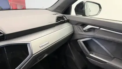 Photo 16 Audi Q3  Sportback 45 TFSIe  245 ch S tronic 6