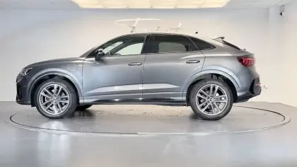 Photo 7 Audi Q3  Sportback 45 TFSIe  245 ch S tronic 6