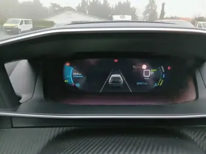 Photo 9 Peugeot 208  Electrique 50 kWh 136ch