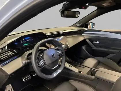 Photo 33 Peugeot 408  Electrique 58 kWh 210ch