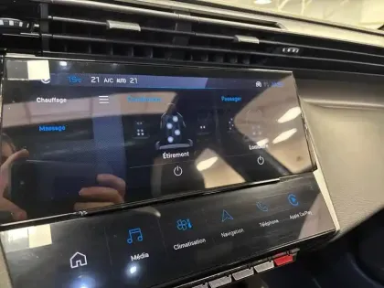 Photo 43 Peugeot 408  Electrique 58 kWh 210ch
