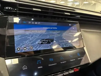 Photo 20 Peugeot 408  Electrique 58 kWh 210ch