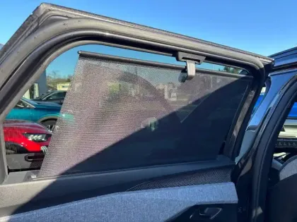 Photo 28 Peugeot 5008  Hybrid 145 e-DCS6