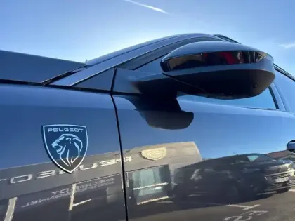 Photo 29 Peugeot 5008  Hybrid 145 e-DCS6