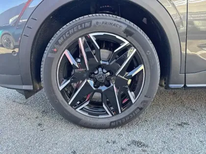 Photo 12 Peugeot 5008  Hybrid 145 e-DCS6