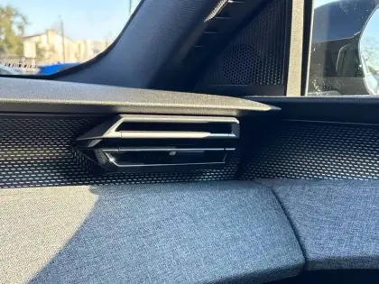 Photo 22 Peugeot 5008  Hybrid 145 e-DCS6