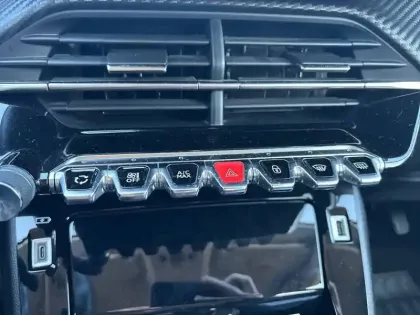 Photo 17 Peugeot 208  BlueHDi 100 S&S BVM6