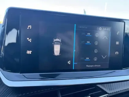 Photo 18 Peugeot 208  BlueHDi 100 S&S BVM6