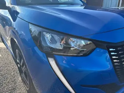 Photo 15 Peugeot 208  BlueHDi 100 S&S BVM6