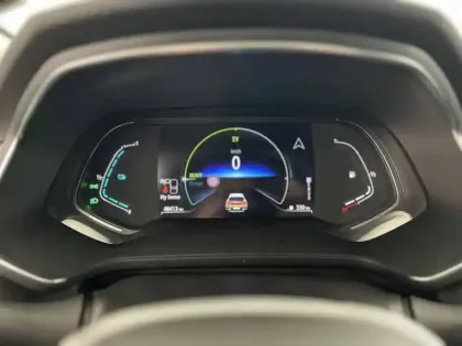 Photo 79 Renault Captur  E-Tech 145 - 21
