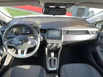 Photo 35 Renault Clio  E-Tech full hybrid 145
