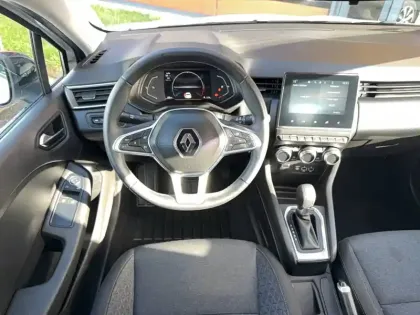 Photo 34 Renault Clio  E-Tech full hybrid 145