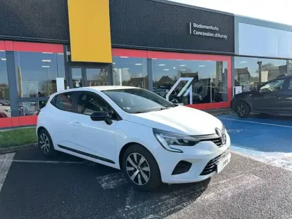 Photo 24 Renault Clio  E-Tech full hybrid 145