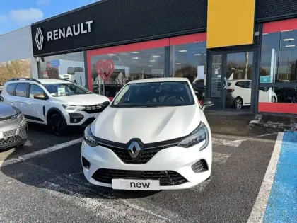 Photo 23 Renault Clio  E-Tech full hybrid 145
