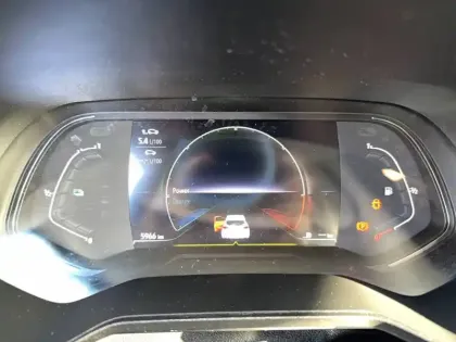 Photo 15 Renault Clio  E-Tech full hybrid 145