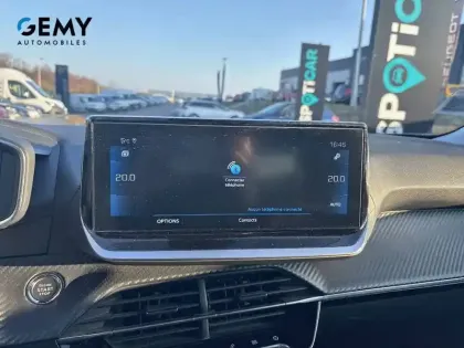 Photo 31 Peugeot 2008  PureTech 130 S&S EAT8