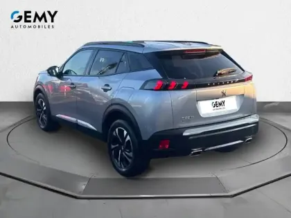 Photo 6 Peugeot 2008  PureTech 130 S&S EAT8