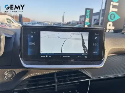 Photo 24 Peugeot 2008  PureTech 130 S&S EAT8