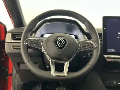 Photo 10 Renault Captur  E-Tech full hybrid 145 ch