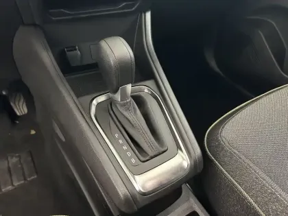 Photo 16 Renault Captur  E-Tech full hybrid 145 ch