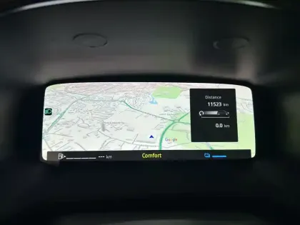 Photo 12 Renault Captur  E-Tech full hybrid 145 ch