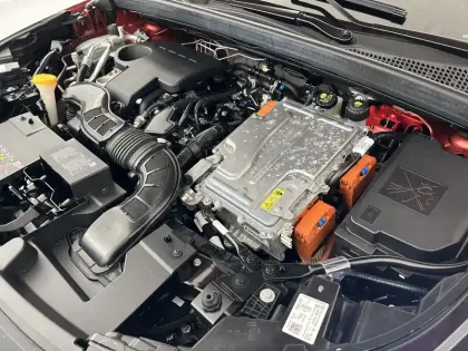 Photo 22 Renault Captur  E-Tech full hybrid 145 ch