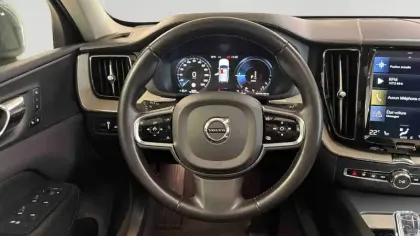 Photo 15 Volvo Xc60  T8 Twin Engine 303 ch + 87 ch Geartronic 8
