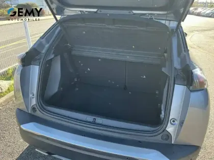 Photo 5 Peugeot 2008  PureTech 130 S&S EAT8