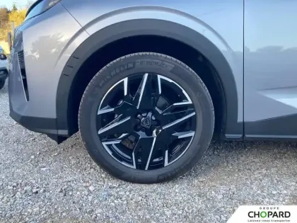 Photo 11 Peugeot 3008  Hybrid 136 e-DCS6