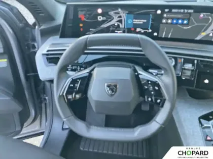 Photo 16 Peugeot 3008  Hybrid 136 e-DCS6