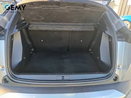 Photo 26 Peugeot 2008  PureTech 100 S&S BVM6