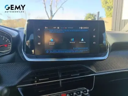 Photo 59 Peugeot 2008  PureTech 100 S&S BVM6